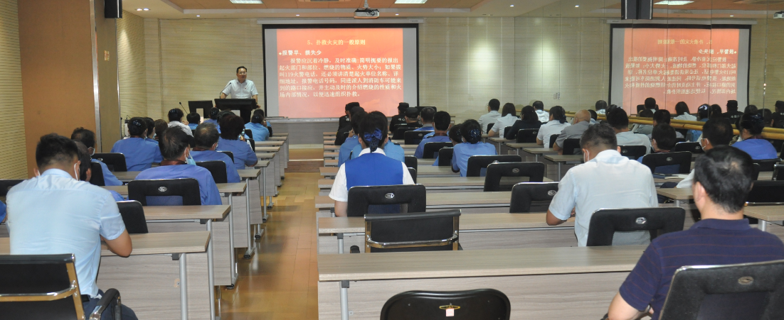 濟南連心物業(yè)有限公司舉行2020年下半年西部片區(qū)消防演習(xí)